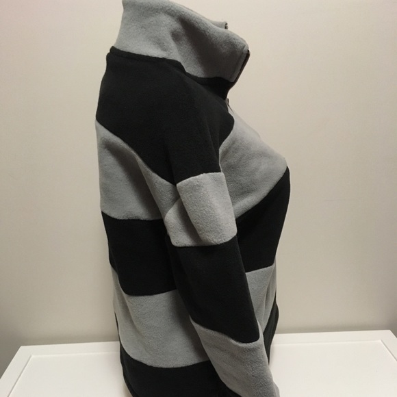 🚨LAST ONE!🚨🆕VS PINK - BLACK FLEECE HALF ZIP - M - Picture 6 of 8